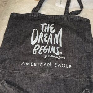 american eagle tote